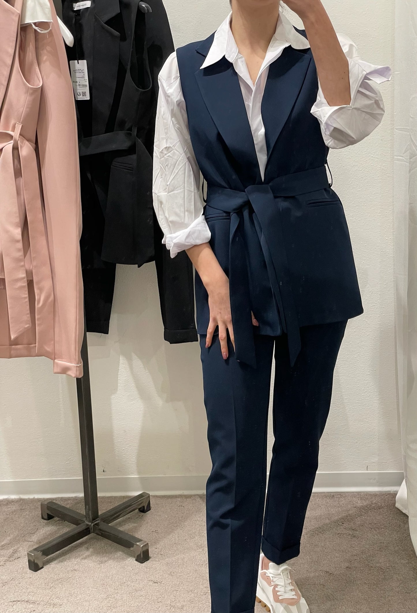PANTALONE SIGARETTA CON RISVOLTO