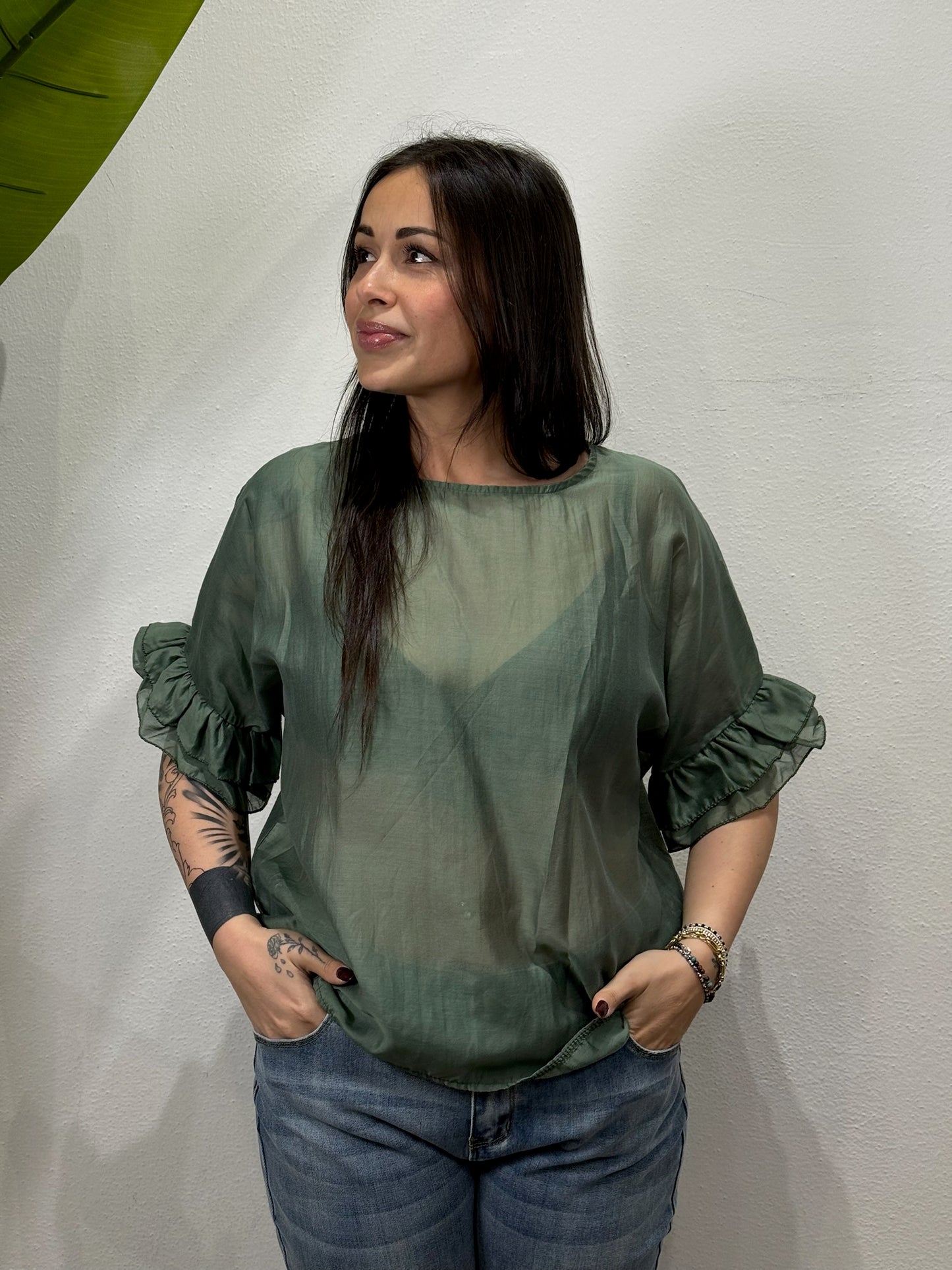 BLUSA IN VISCOSA CON MANICA ROUCHES