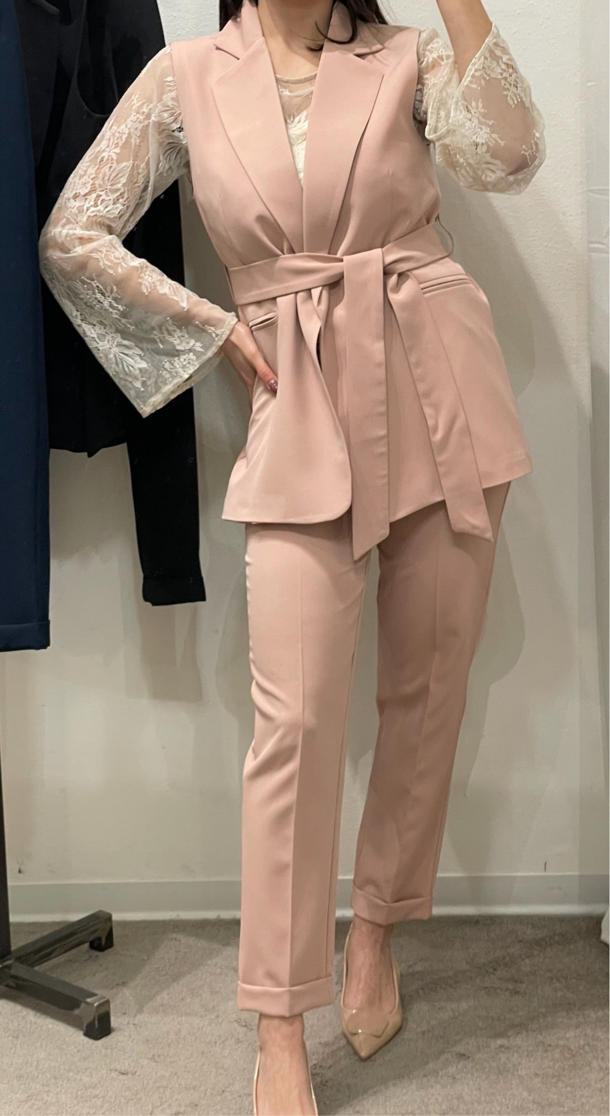 PANTALONE SIGARETTA CON RISVOLTO