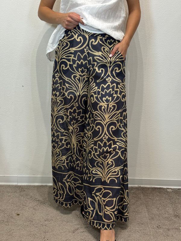 PANTALONE MUSSOLA A PALAZZO FANTASIA