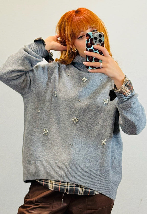 MAGLIA COLLO ALTO CON APPLICAZIONI STRASS