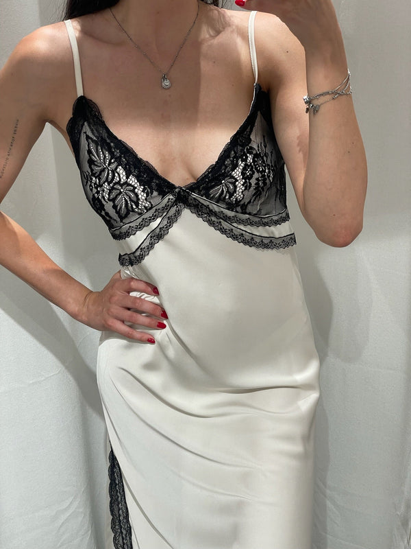 ABITO SOTTOVESTE CON PIZZO