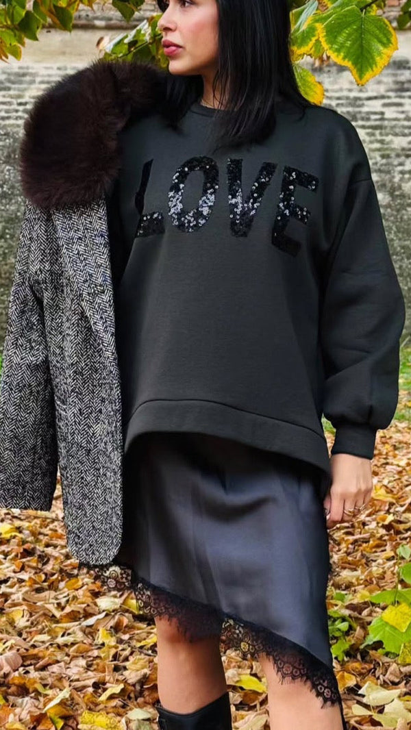 FELPA CON SCRITTA LOVE