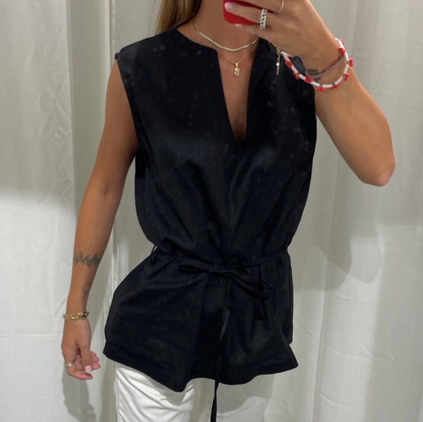 BLUSA IN LINO CON LACCIO
