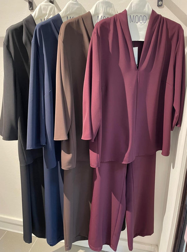 COMPLETO BLUSA SCOLLO V+ PANTALONE TESSUTO FLUIDO