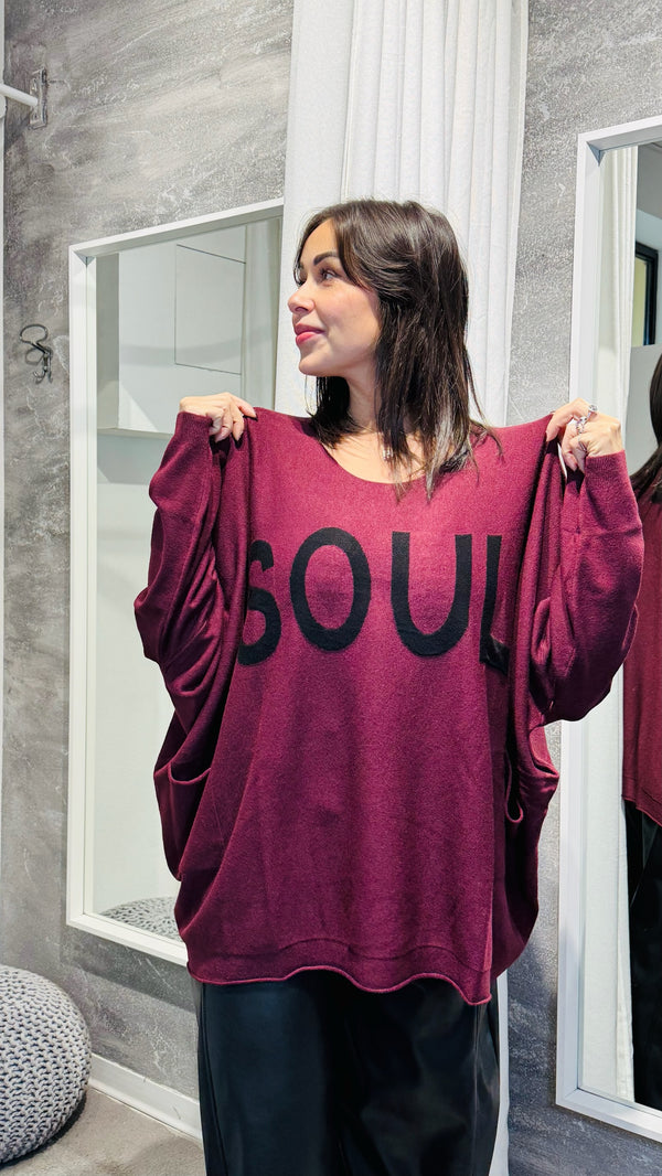 MAGLIA CURVY SCRITTA SOUL