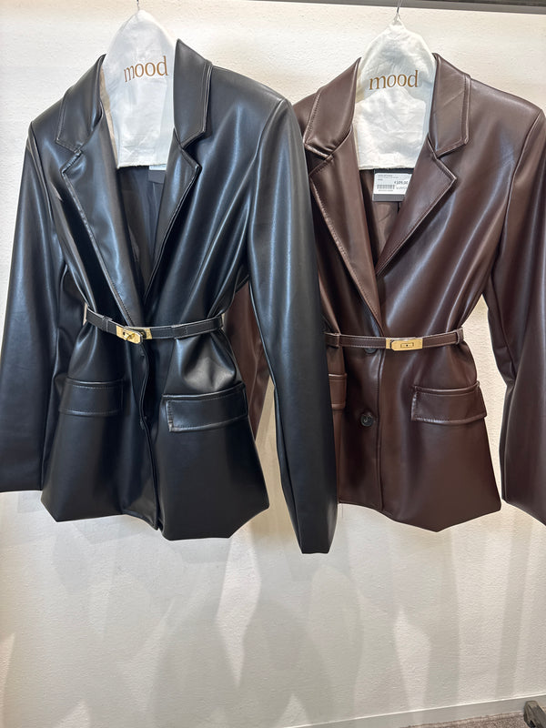 GIACCA IN ECOPELLE CON CINTURA