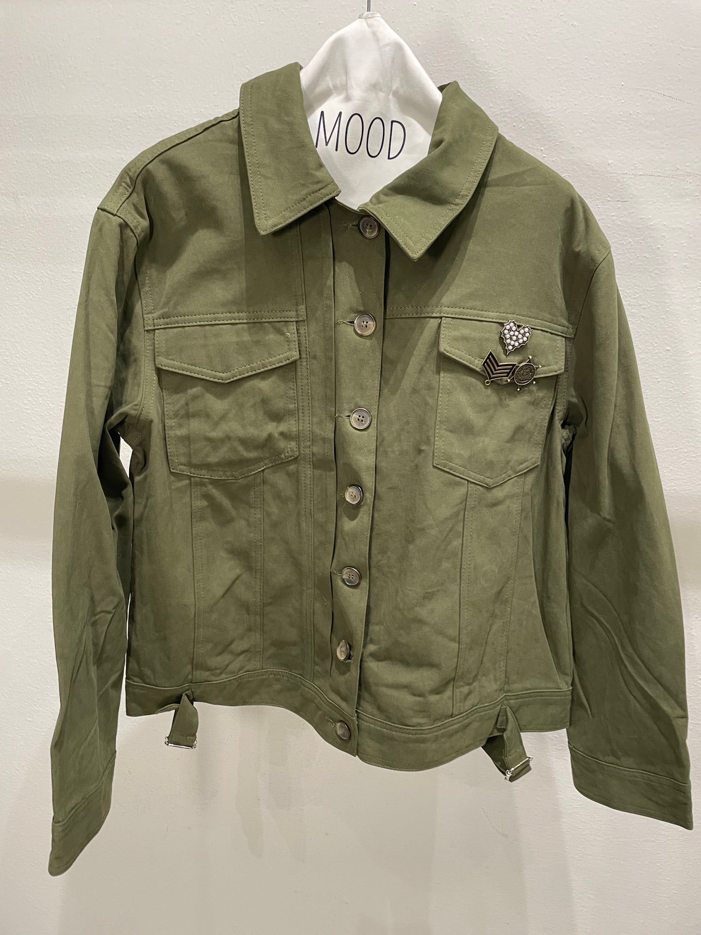 GIACCA MILITARE CON SPILLA